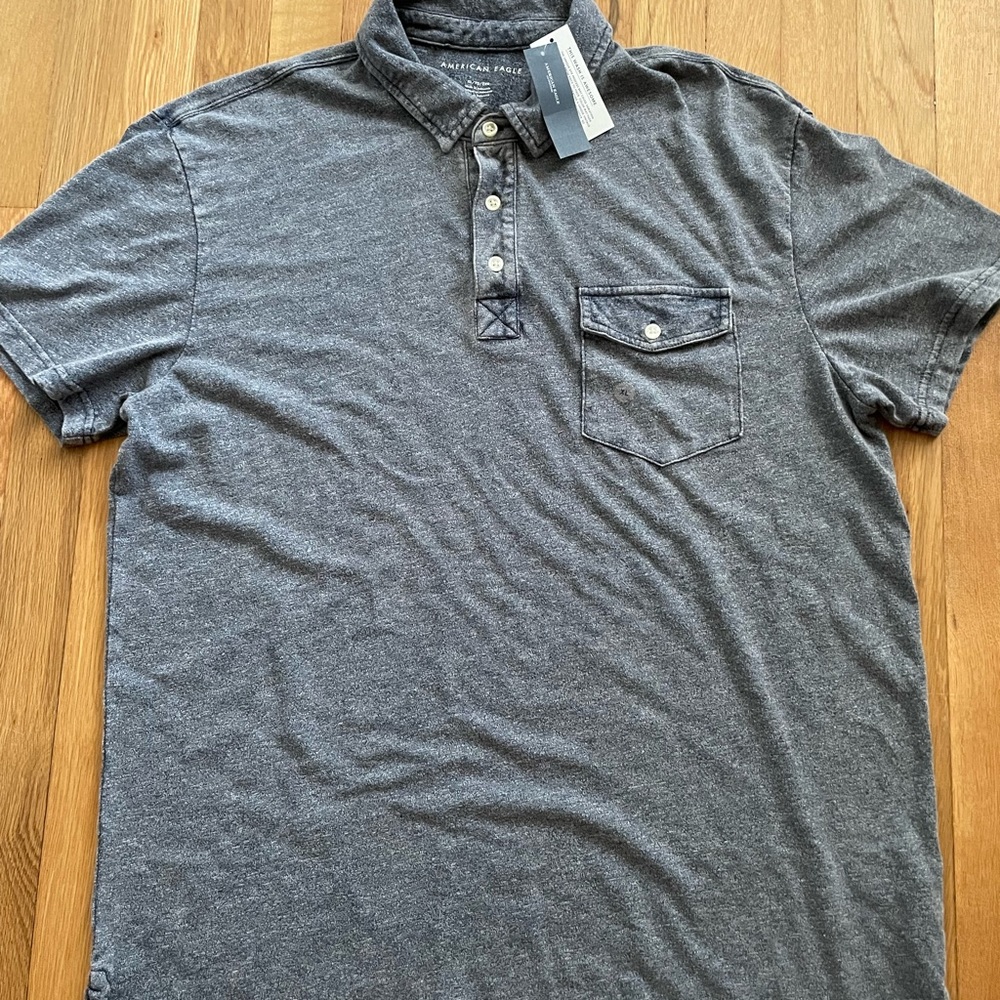 NWT, American Eagle Outfitters, Grey Polo with Pocket. Men’s XL